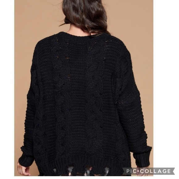 Diva Plus Black Sweater w/Wide Fringe - Picture 4 of 6
